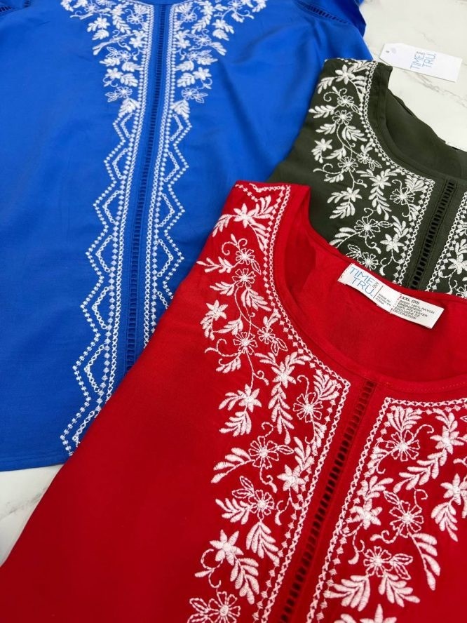 تاپ گلدوزي شده بغل منگوله دار کد 1492