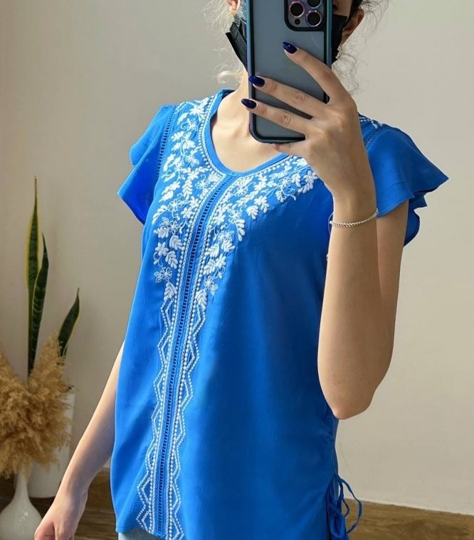 تاپ گلدوزي شده بغل منگوله دار کد 1492