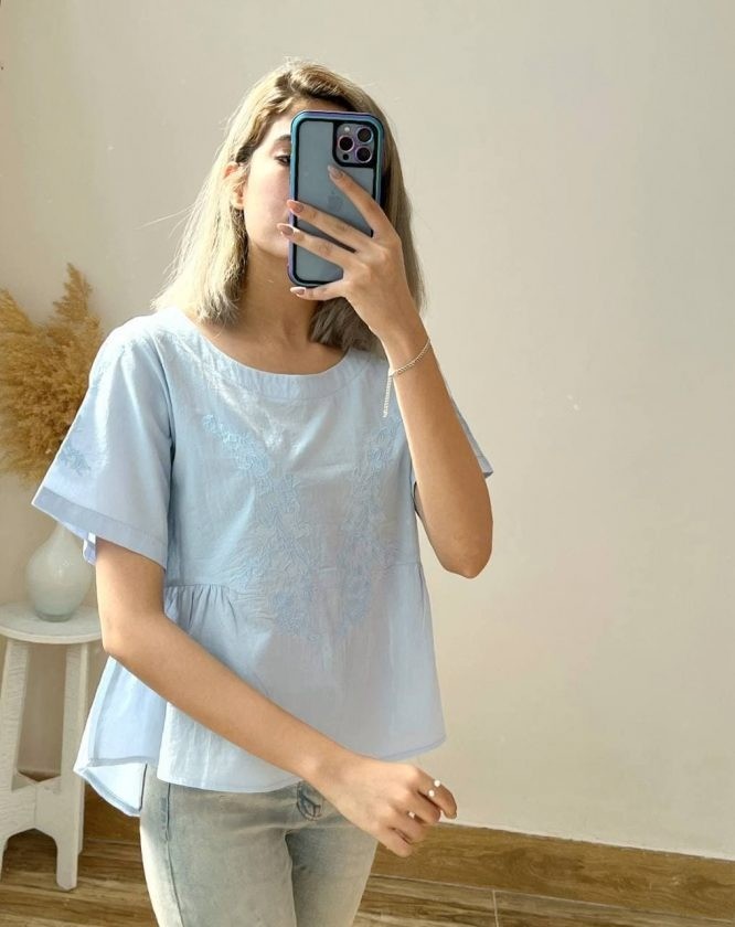 شوميز کنف گلدوزي شده کد 1425