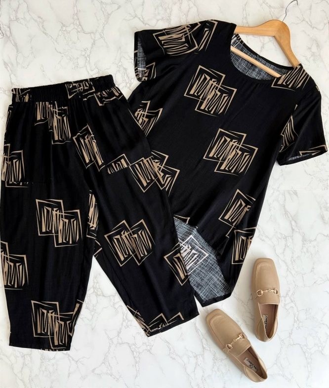 ست دو تيکه بلوز و شلوارک نخي کد 1513