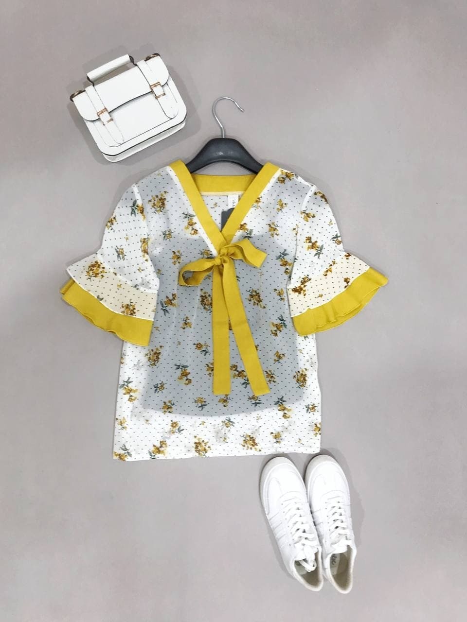 شوميز دو تکه گلدار بهمراه تاپ کد 1001