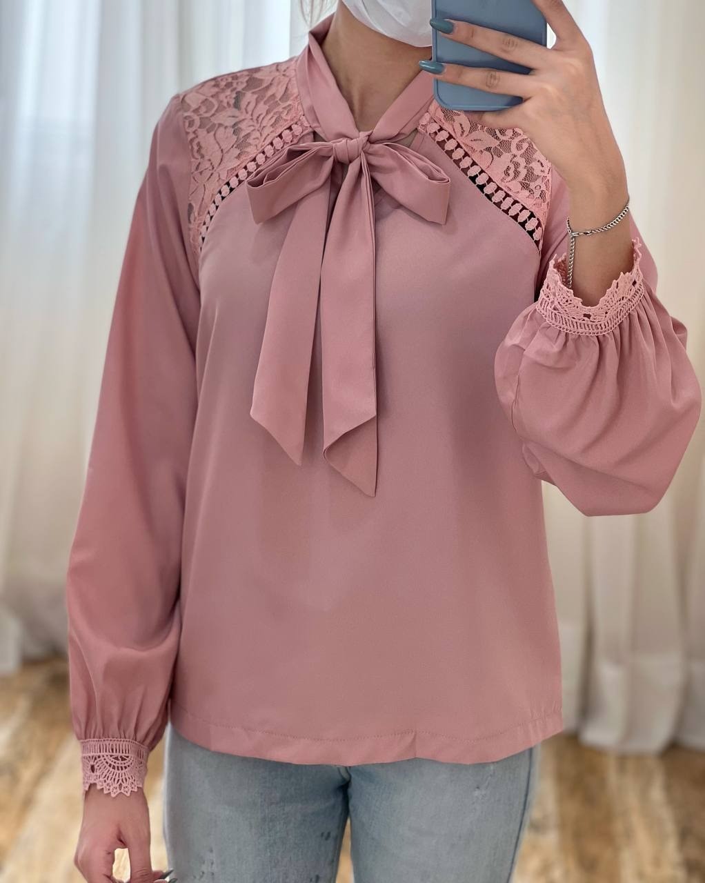 شوميز يقه کرواتي سرشانه گيپور 1737