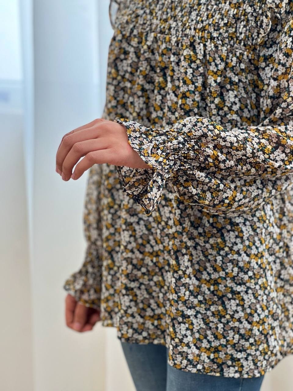 شوميز مانتويي يقه چين گل ريز کد 1765