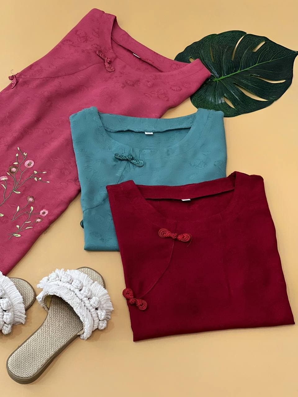 شوميز نخي گلدوزي شده کد 1780