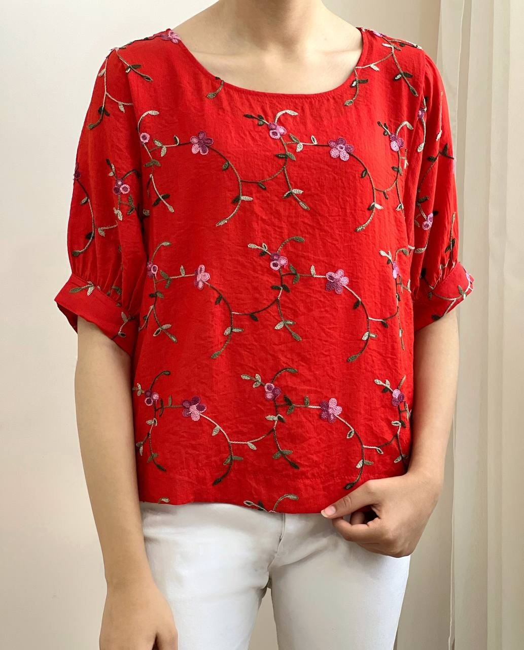 شومیز گلدوزی استین پف کد 1806