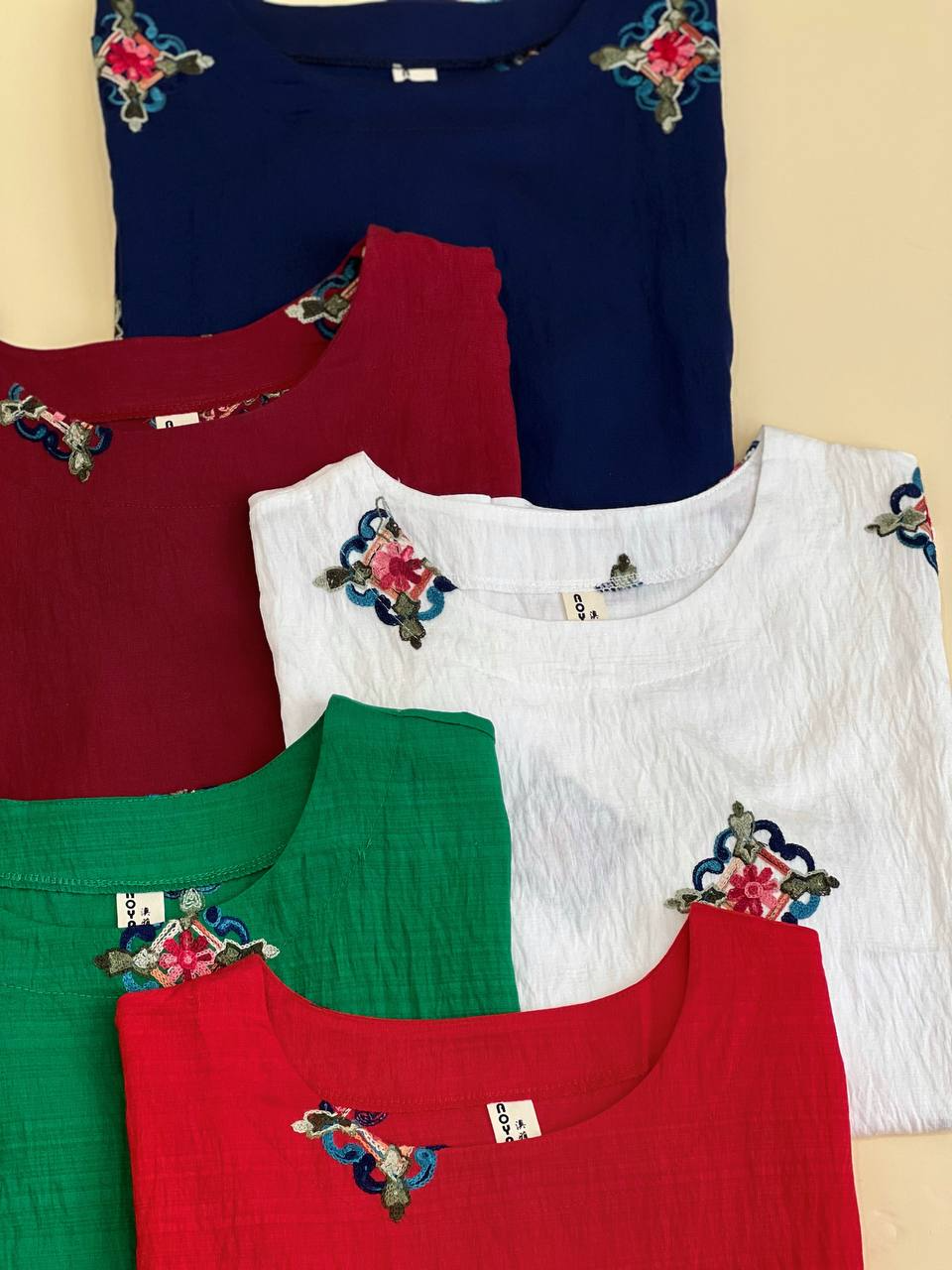 شومیز گلدوزی سنتی کد 1843