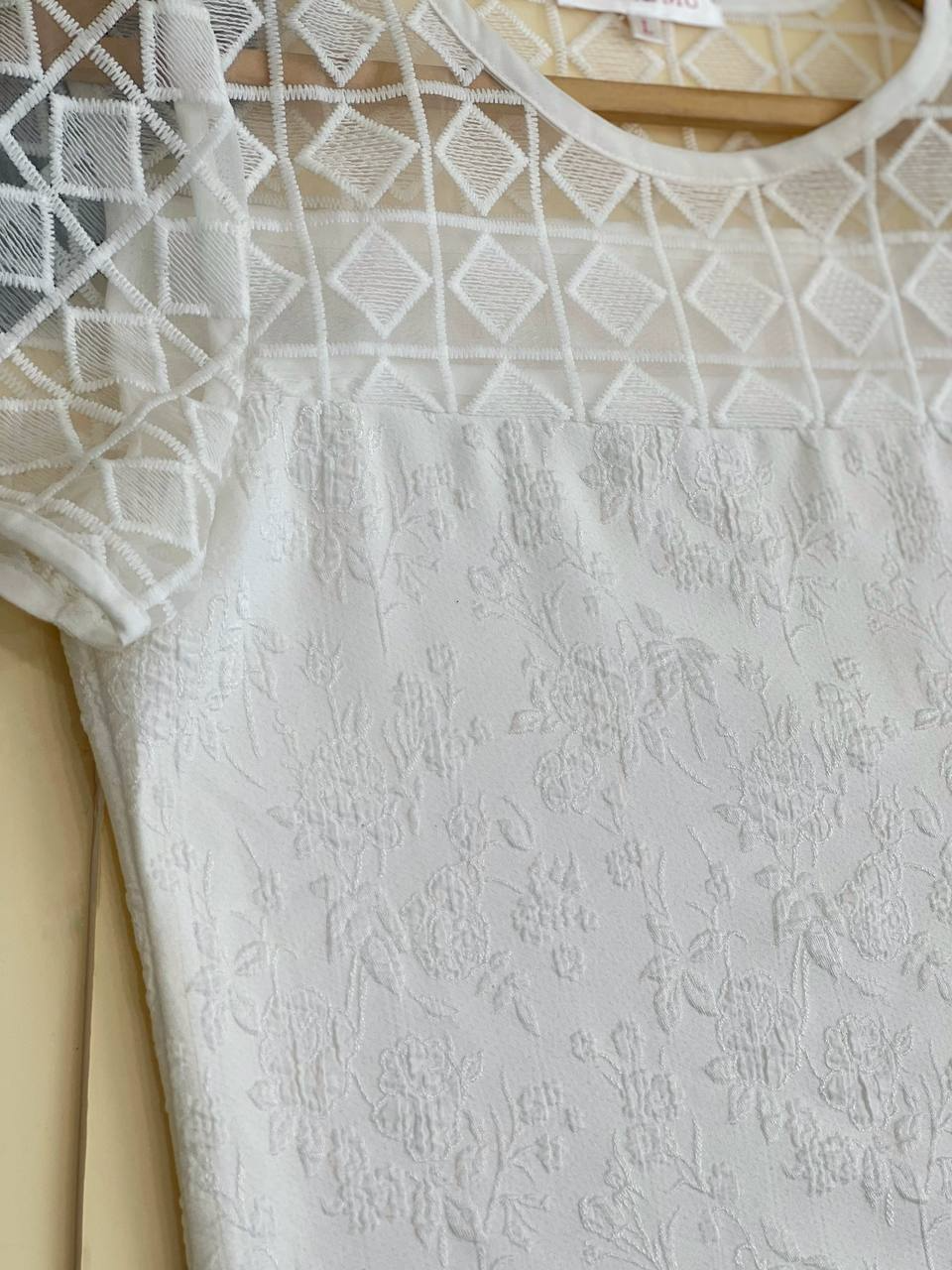 شومیز ژاکارد سفید کد 1844