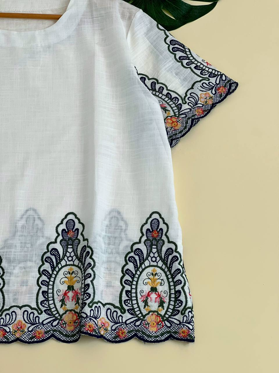 شومیز تمام گلدوزی کد 1884