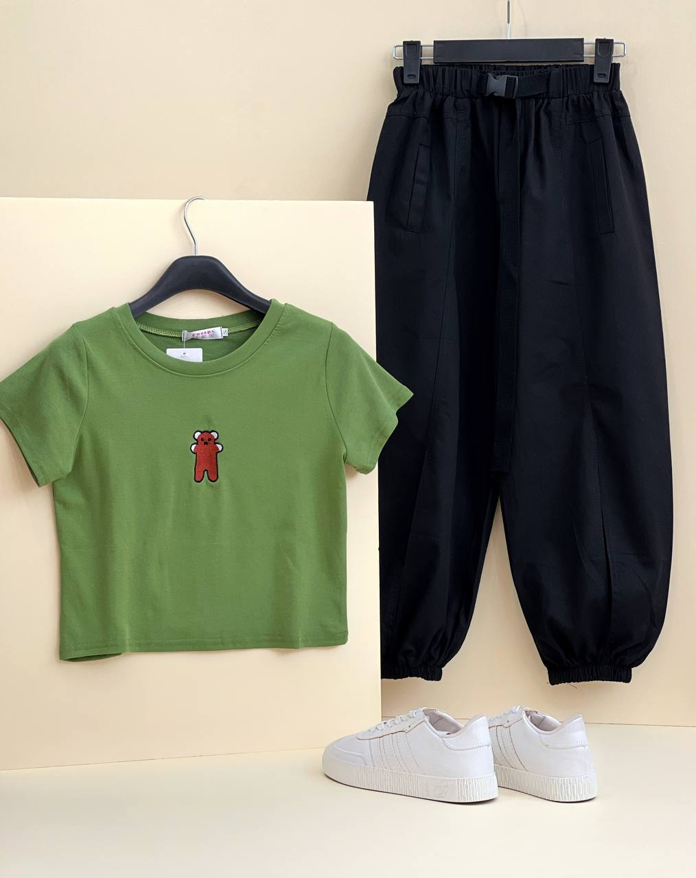 ست کراپ + شلوار کد 1886