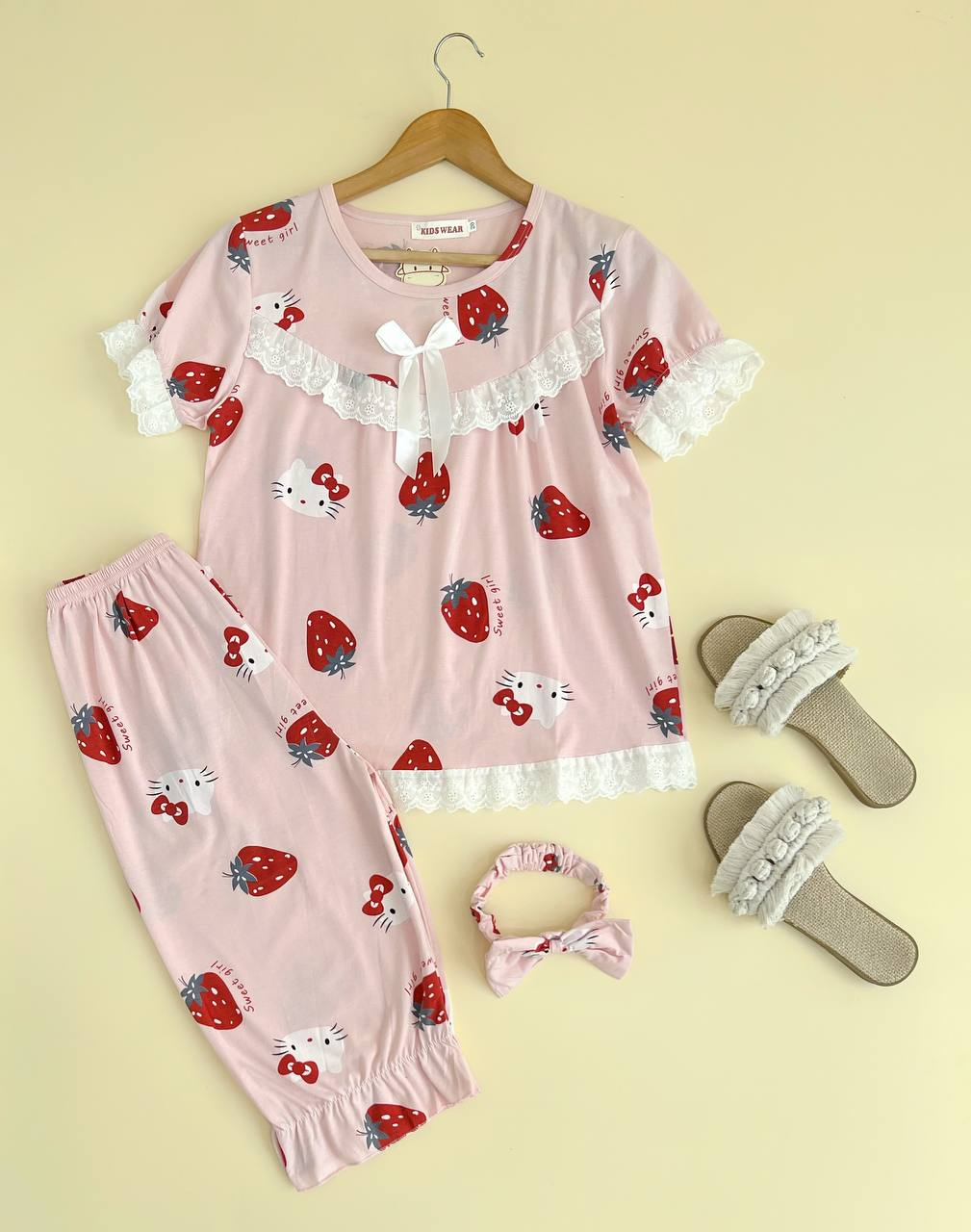 ست بلوز و شلوارک راحتی کد 1890