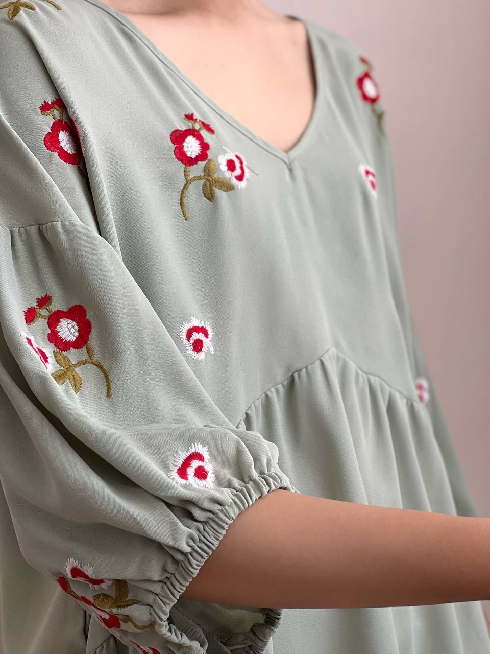 پیراهن کرپ گلدوزی کد 1898