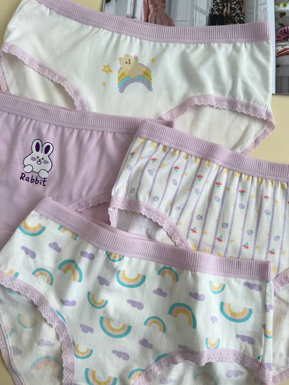 شورت طرح رنگین کمان کد 1948