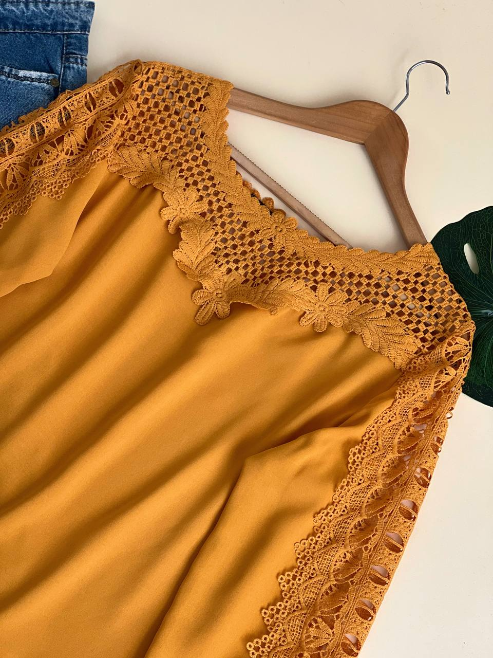 شومیز گیپور قواره دار کد 1967