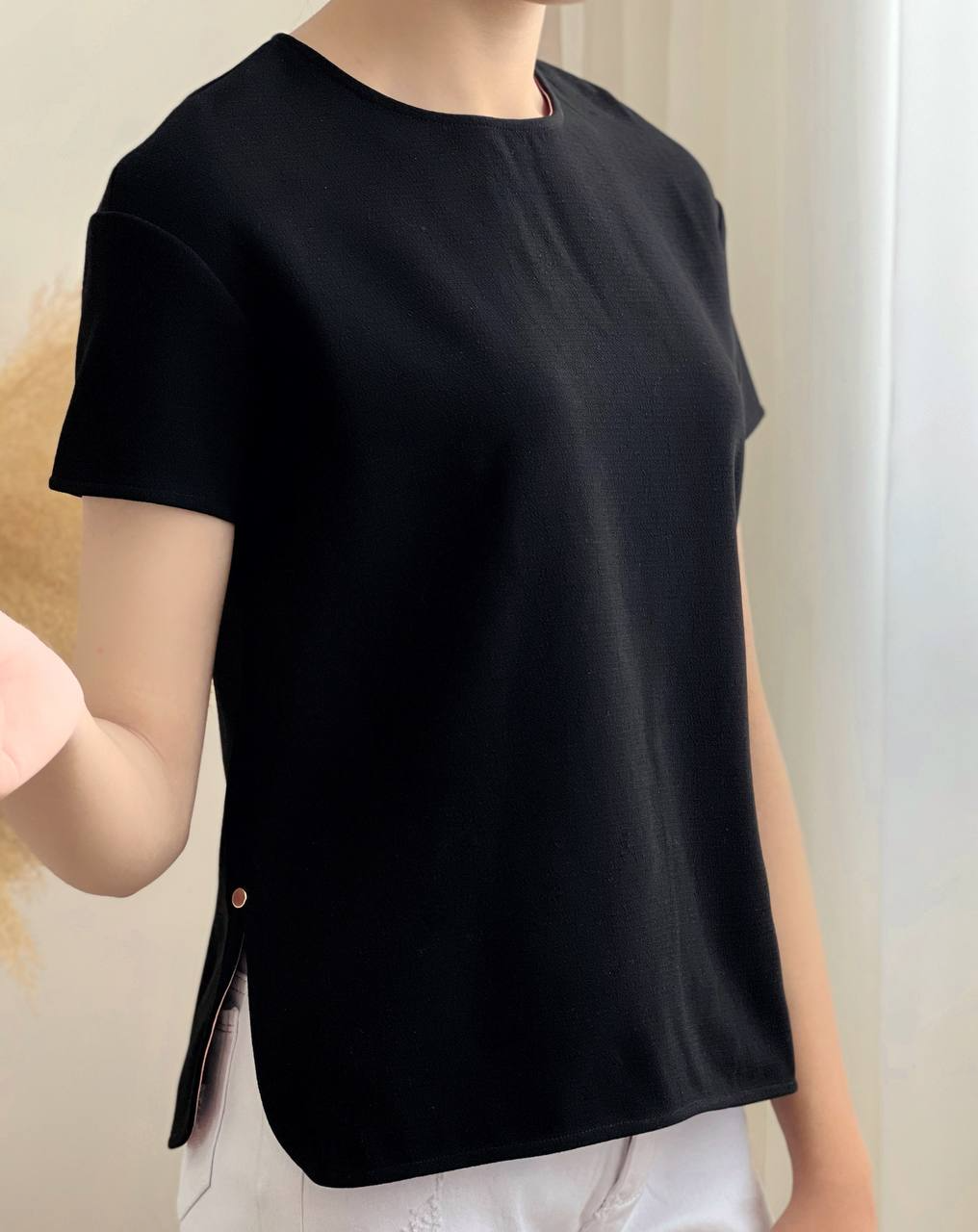 شومیز مشکی بغل چاک کد 1970