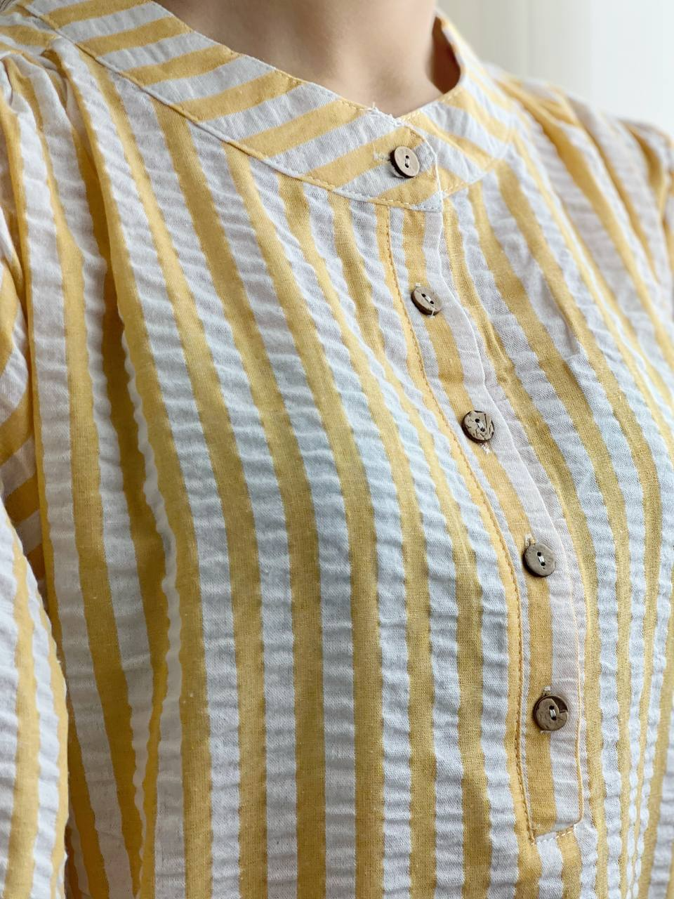 شومیز مانتویی راه راه کد 1977