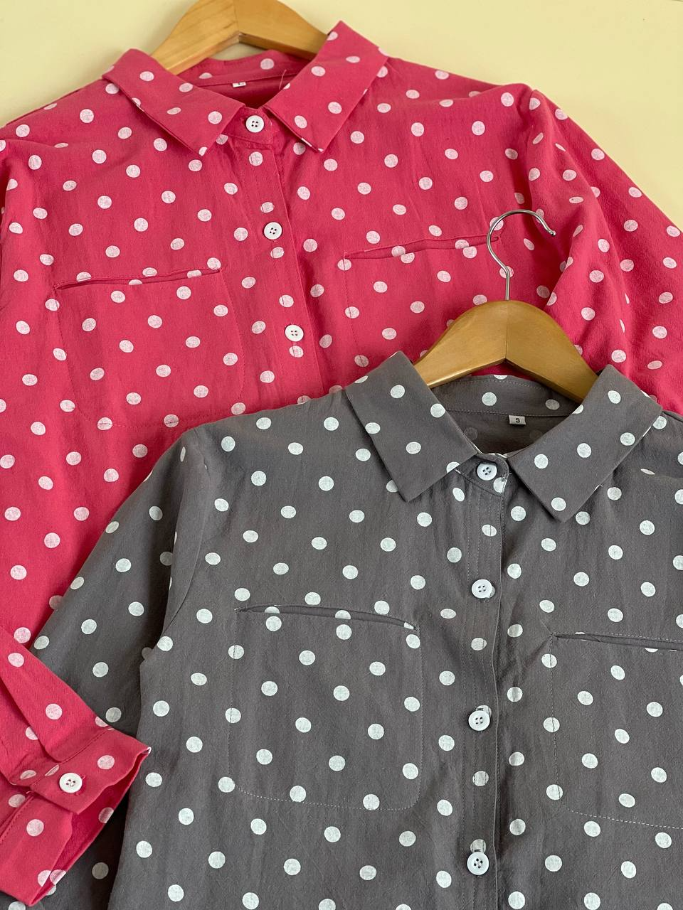 شومیز خال خالی کنف کد 1986