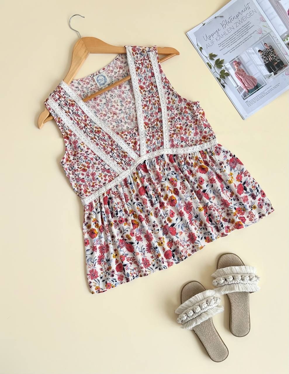 تاپ نخ کریشه گلدار کد 2003