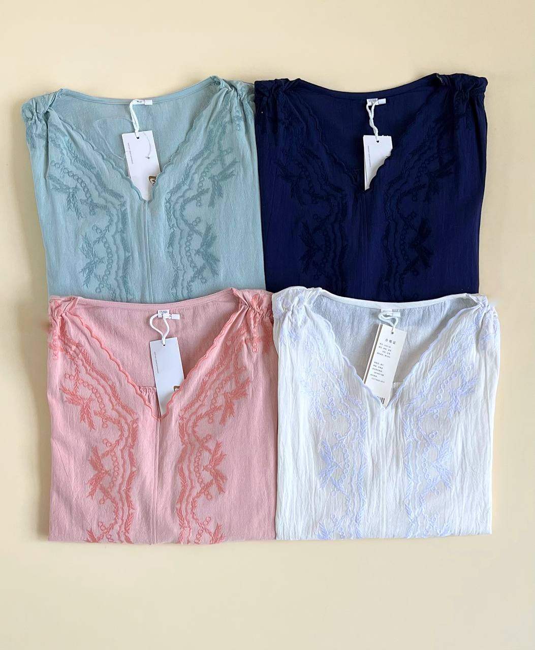 شومیز کنف گلدوزی شده کد 2025