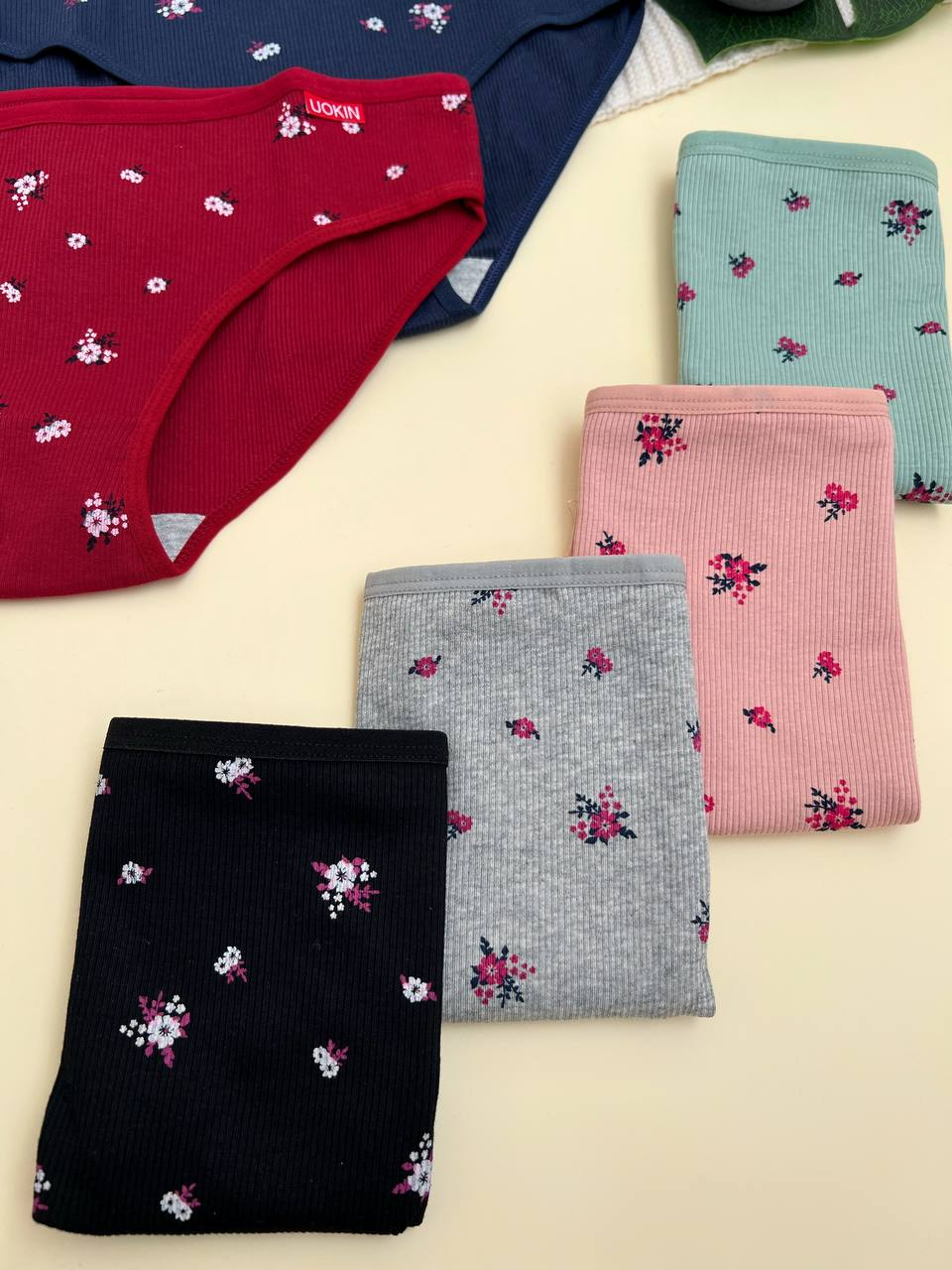 شورت نخ کبریتی کد 2032