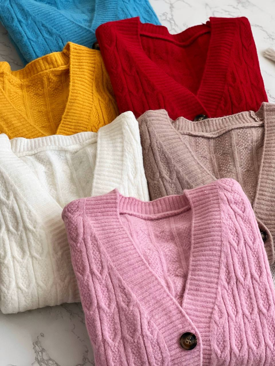 ژاکت بافت جلو دکمه کد 2062