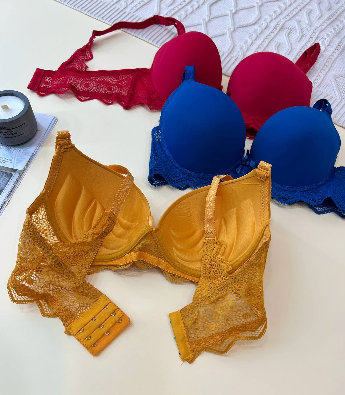 سوتین اسفنجی کاپ B کد 2077