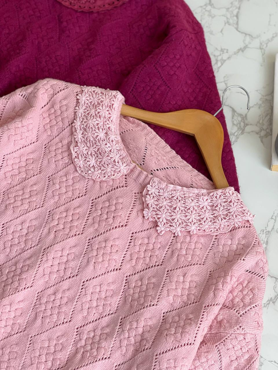 پلیور بافت یقه گیپور و خامه دوزی کد 2093