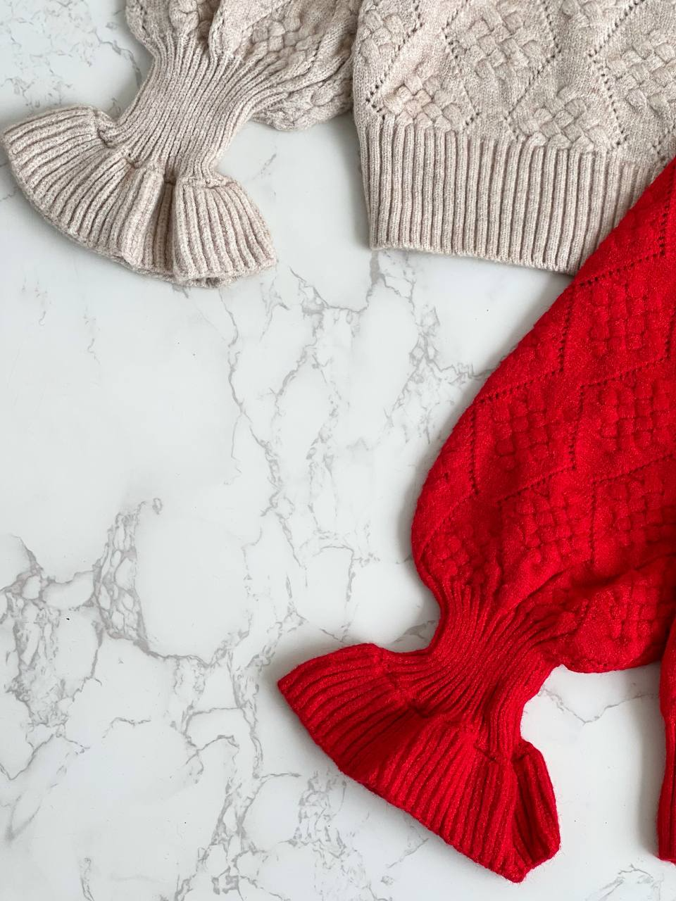 پلیور بافت یقه گیپور و خامه دوزی کد 2093