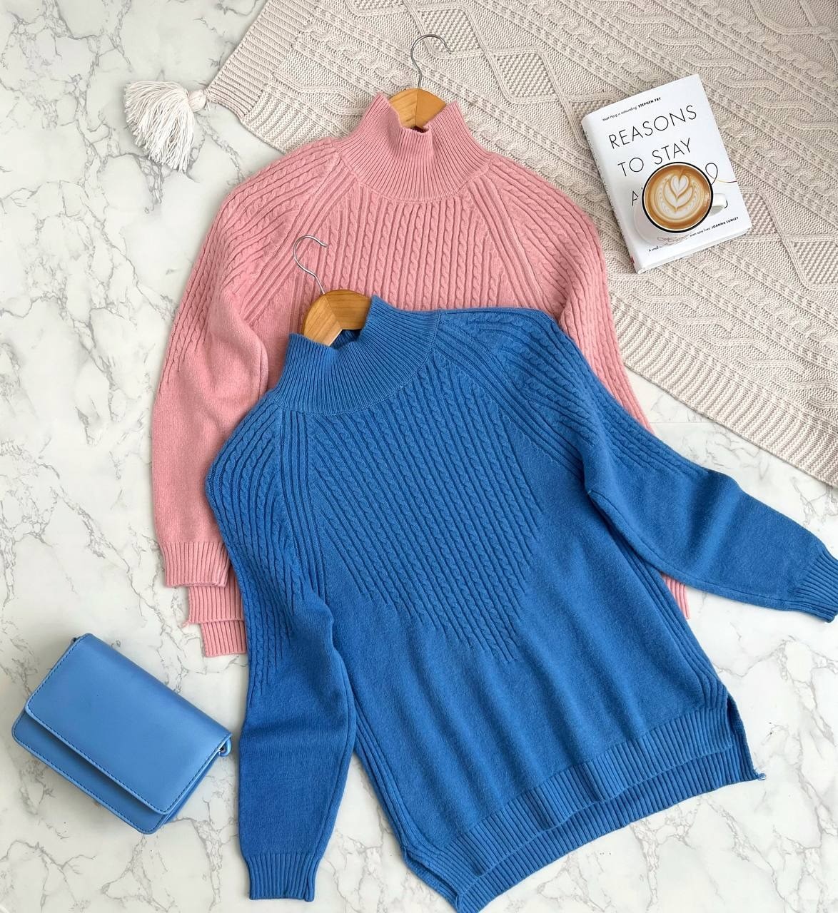 پلیور بافت یقه سه سانت بغل چاک کد 2147