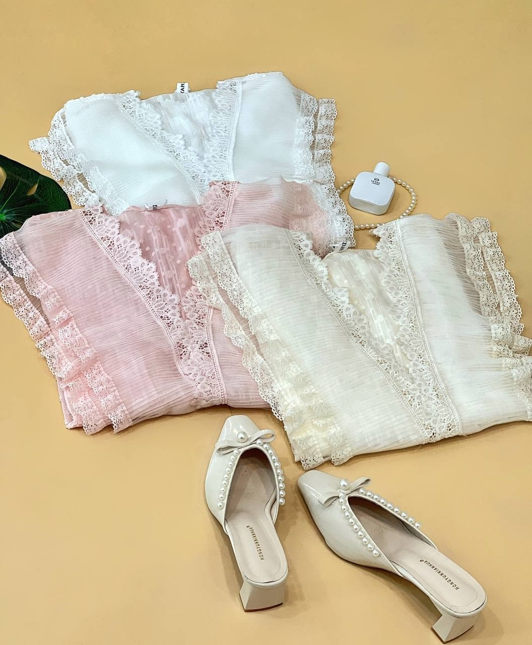 شومیز مجلسی یقه چین دار کد 2174