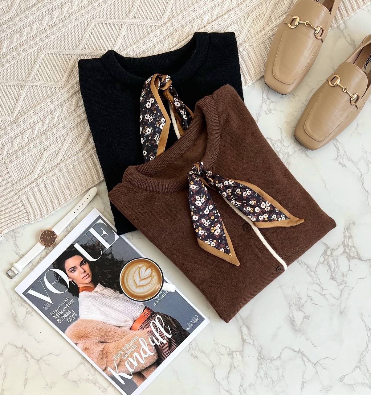 ژاکت بافت جلو دکمه کرواتی کد 2199