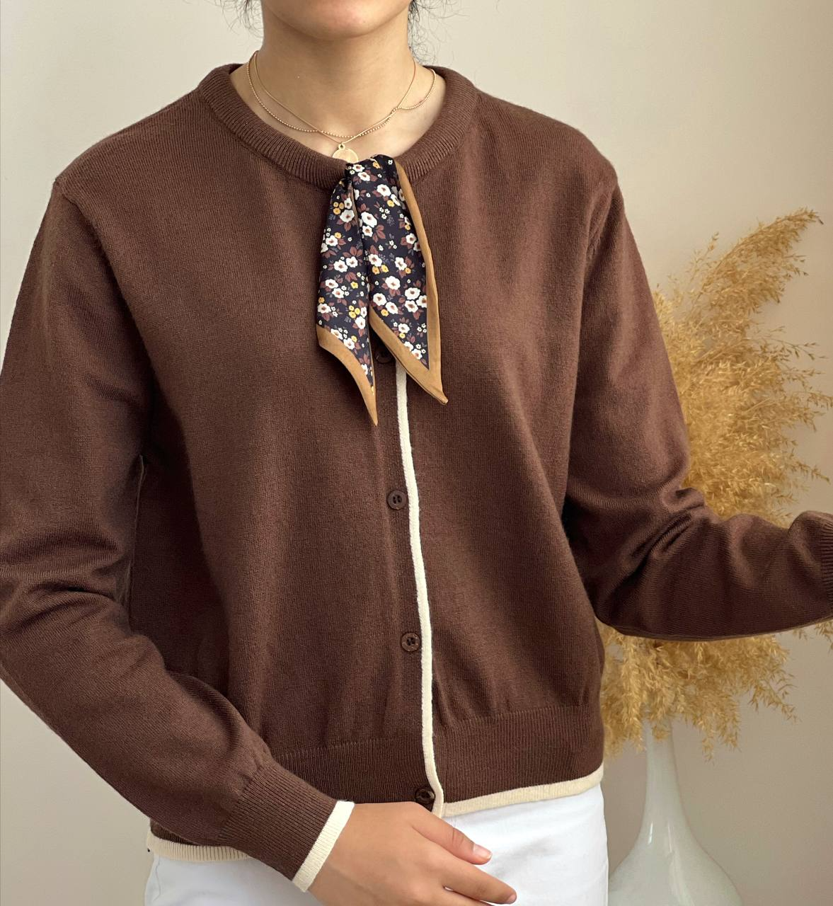 ژاکت بافت جلو دکمه کرواتی کد 2199