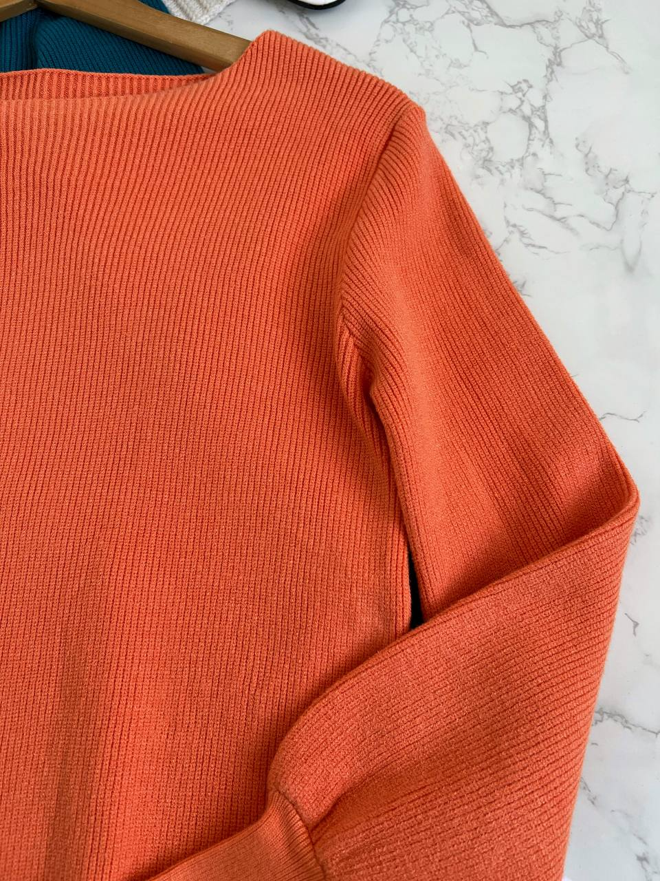 پلیور بافت آستین پف دو رنگ کد 2201