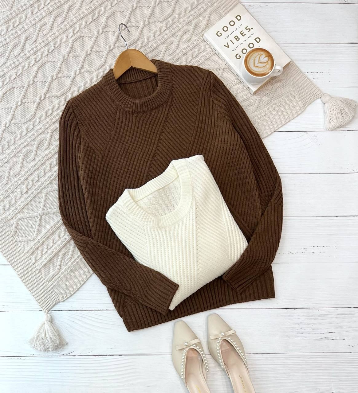 پلیور بافت یقه گرد سه رنگ کد 2203