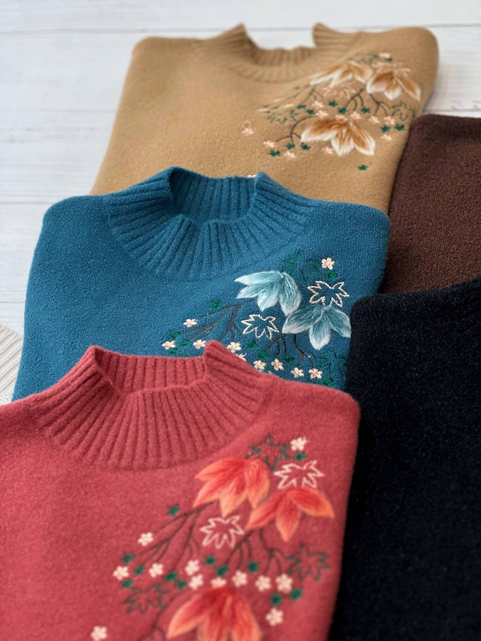 پلیور بافت گلدوزی شده کد 2209