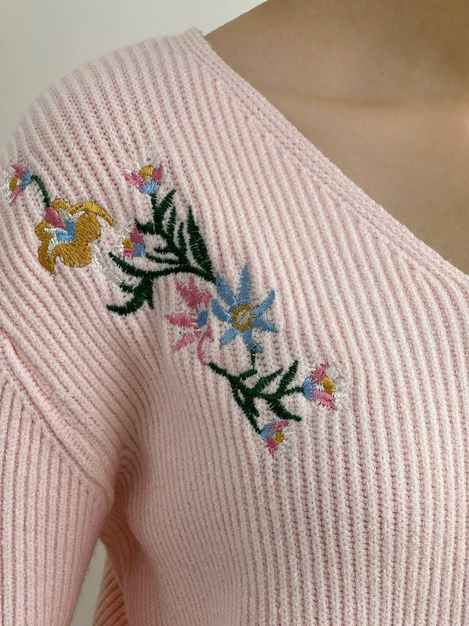 بافت گلدوزی شده یقه هفت کد 2213