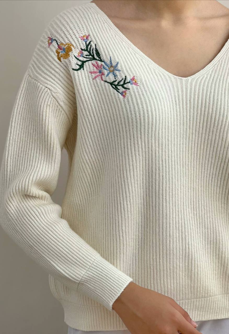 بافت گلدوزی شده یقه هفت کد 2213