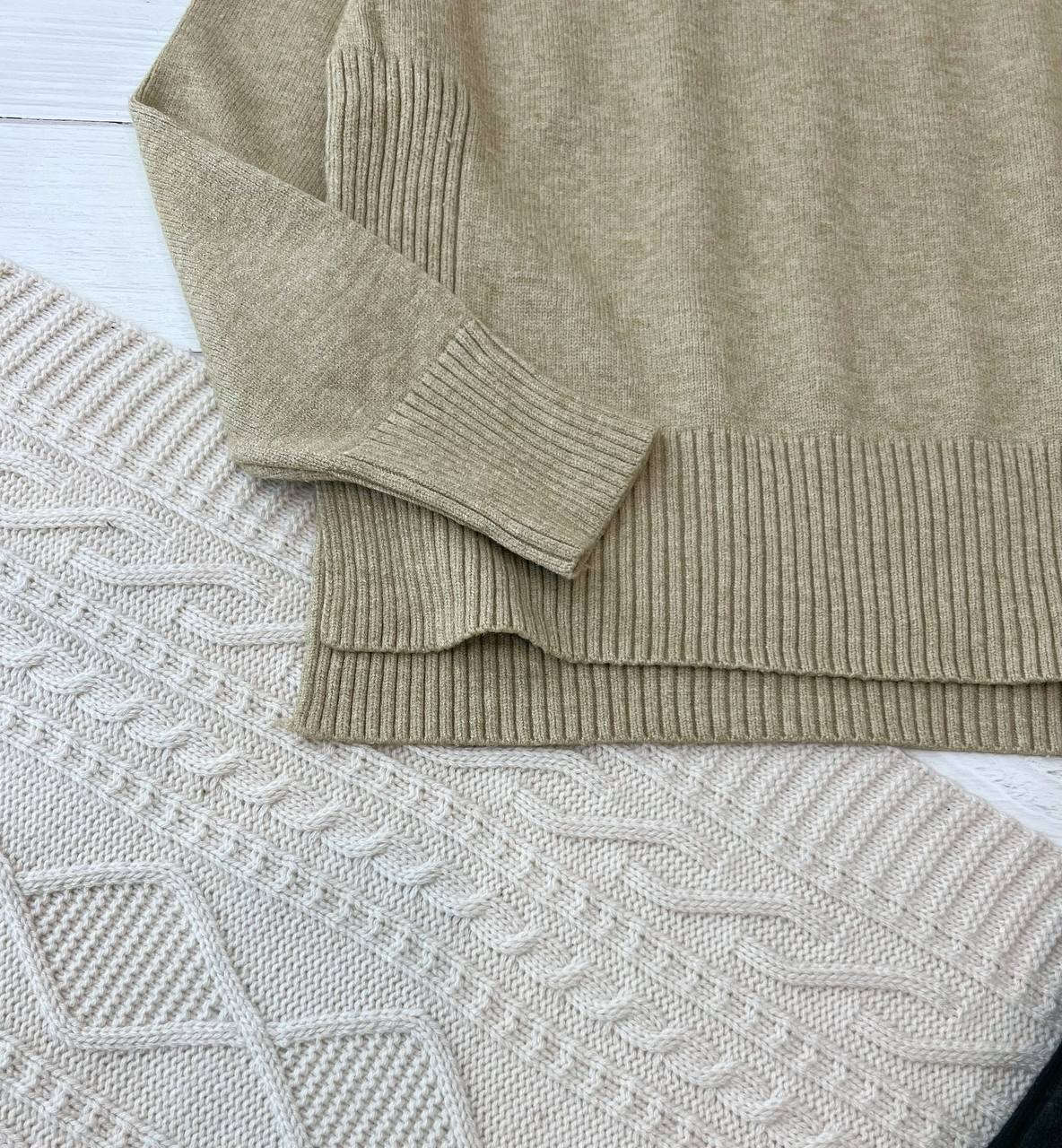 پلیور بافت یقه سه سانت بغل چاک کد 2214