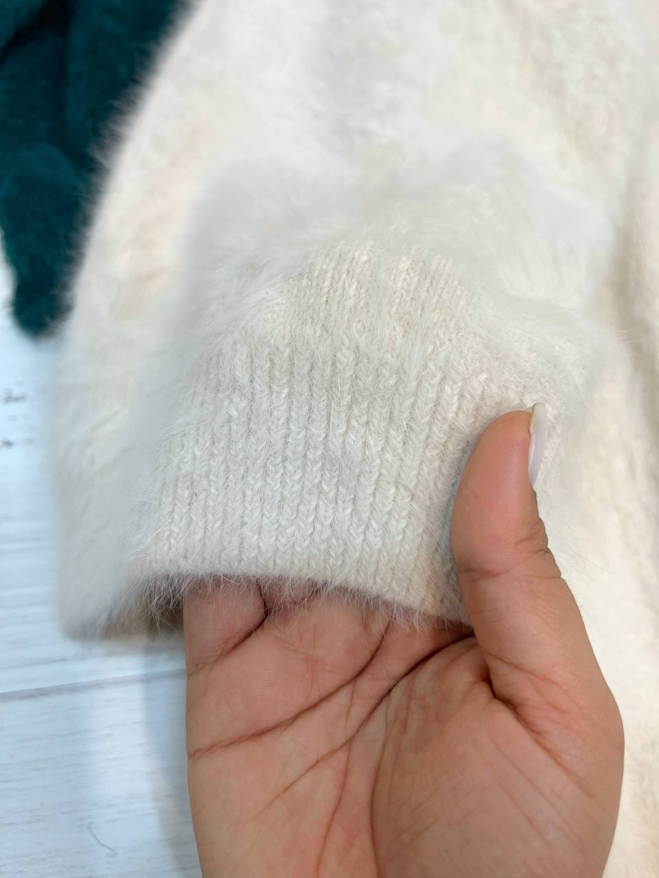 پلیور بافت موهر دار یقه هفت کد 2221