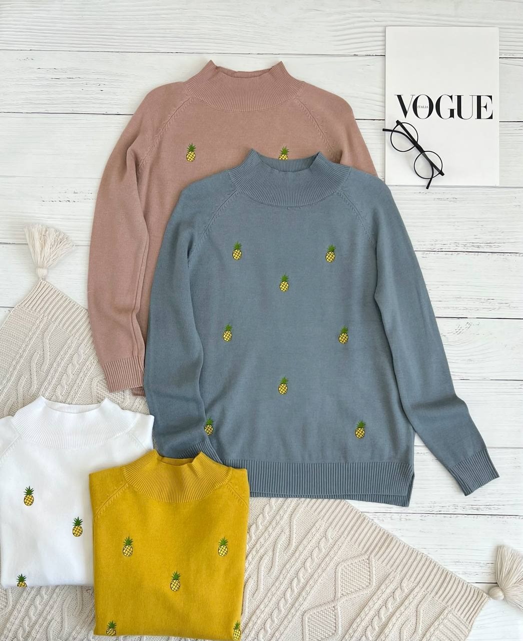 پلیور بافت آناناسی گلدوزی شده کد 2234