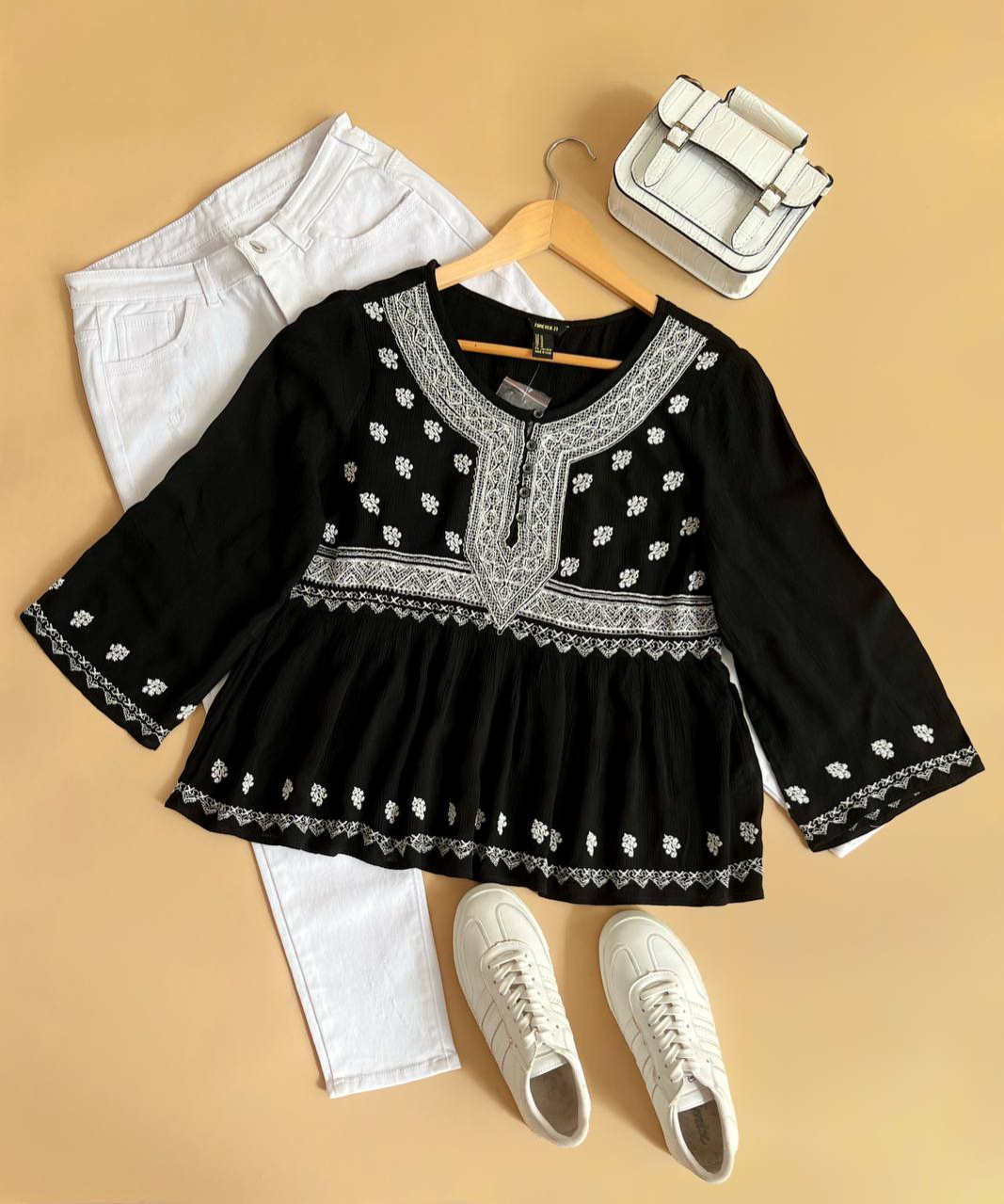 شومیز کریشه گلدوزی شده کد 2246