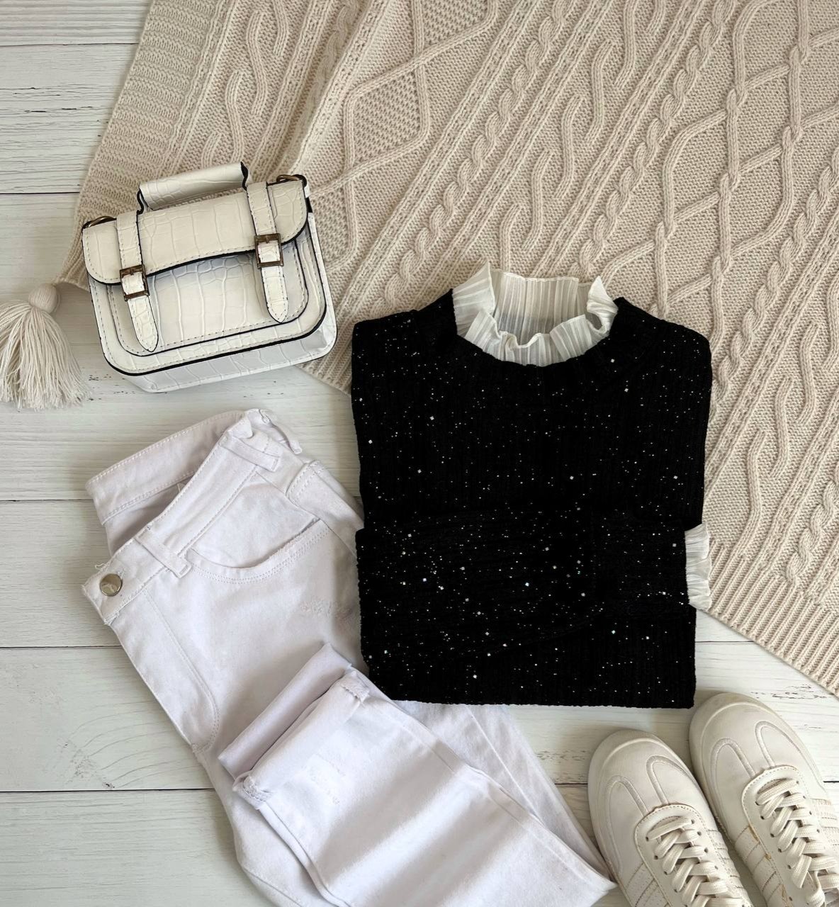 بلوز بافت اکلیل دار کد 2253