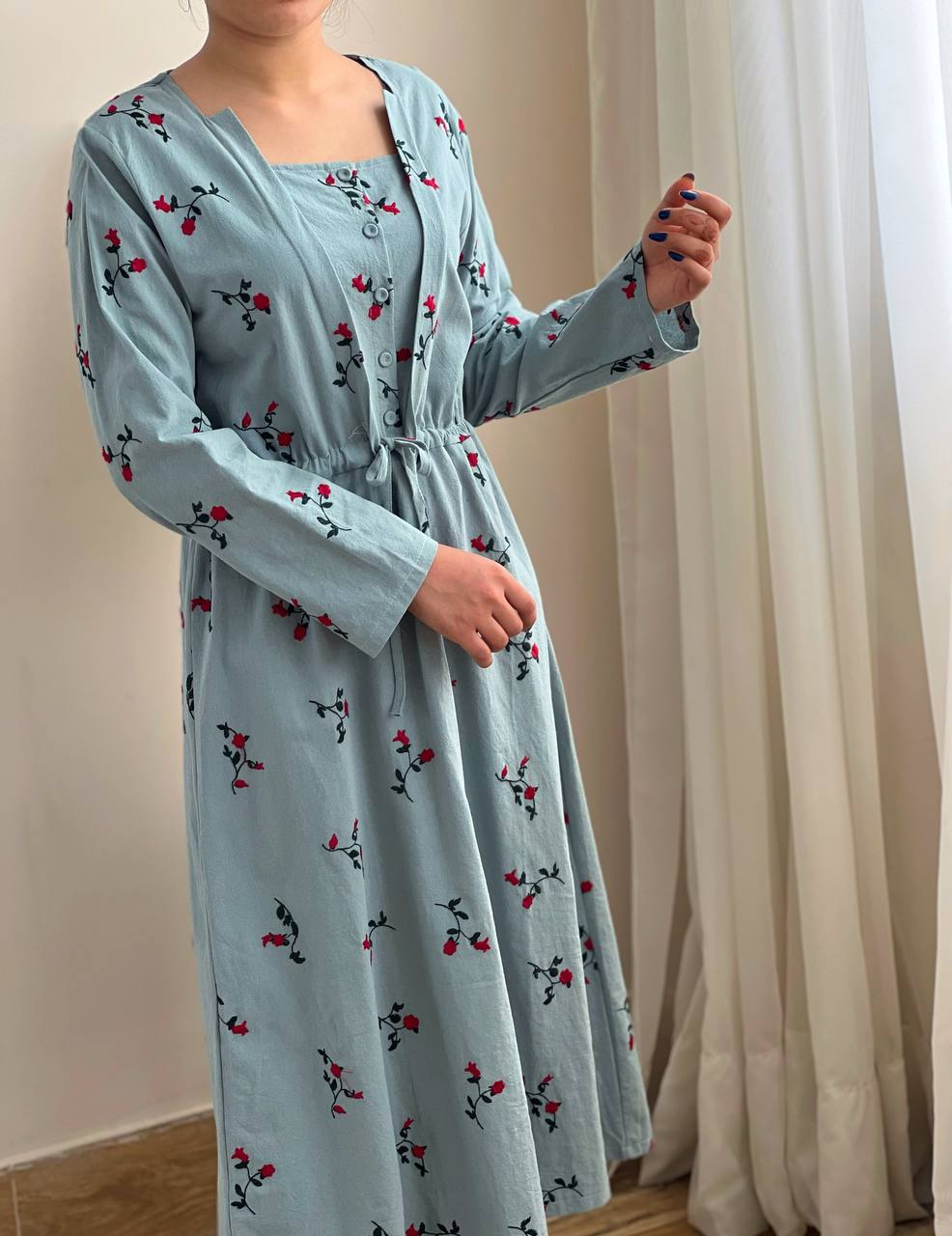 پیراهن کنف گلدوزی شده کد 2254