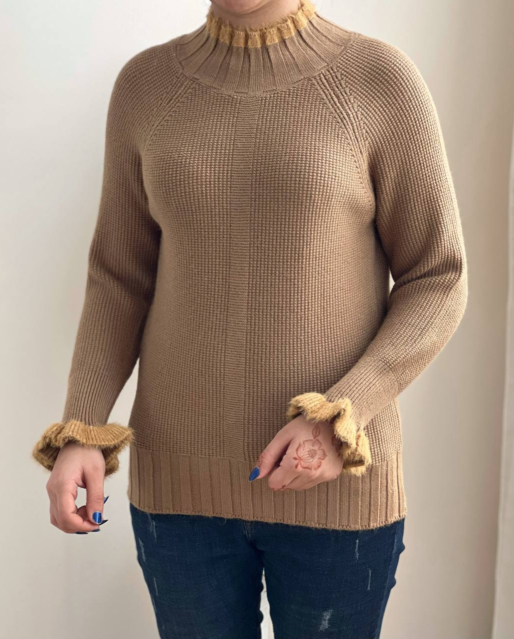 پلیور بافت سرآستین چین دار کد 2255