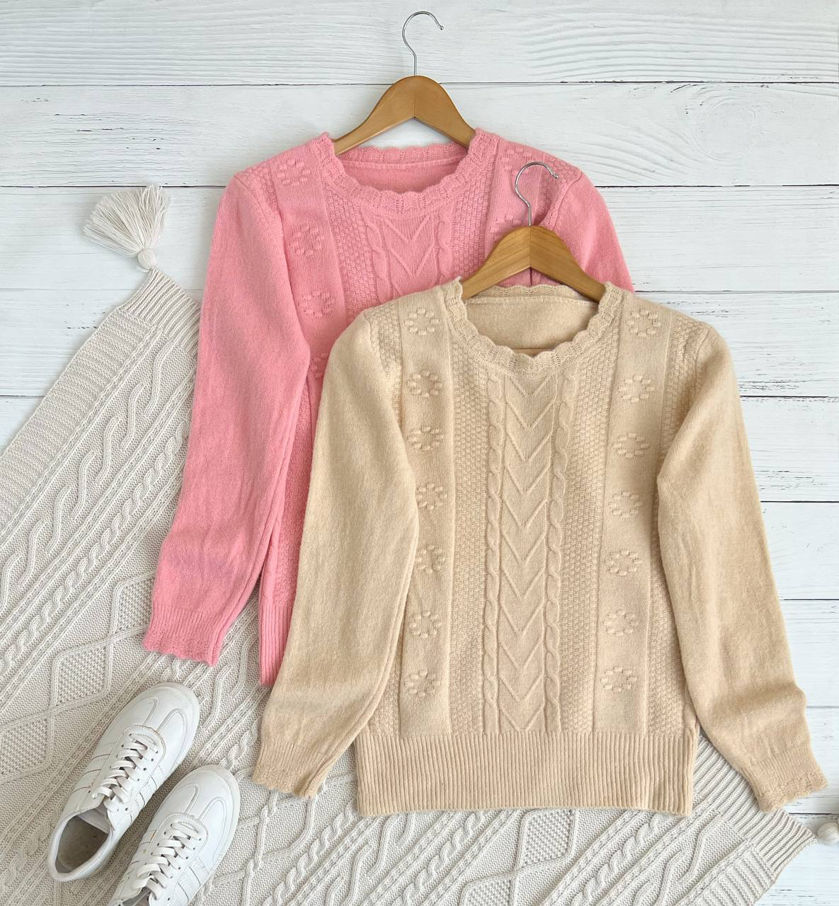 پلیور بافت گل برجسته یقه گرد کد 2286