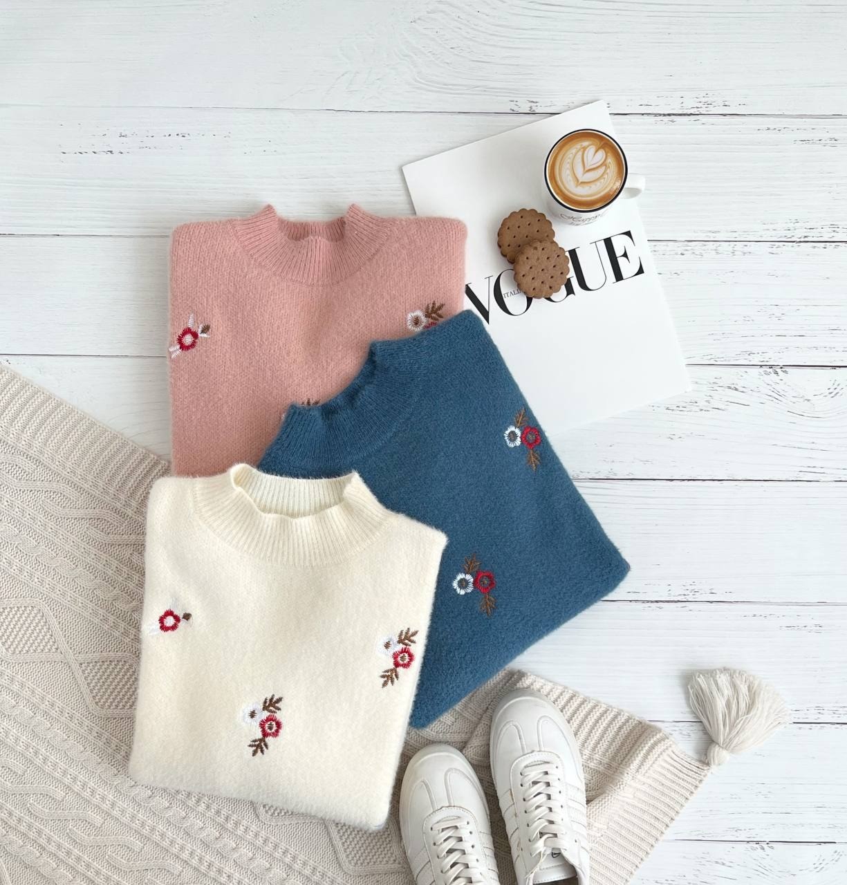 پلیور بافت موهر دار گلدوزی شده کد 2297