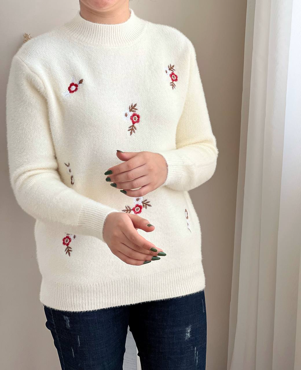 پلیور بافت موهر دار گلدوزی شده کد 2297