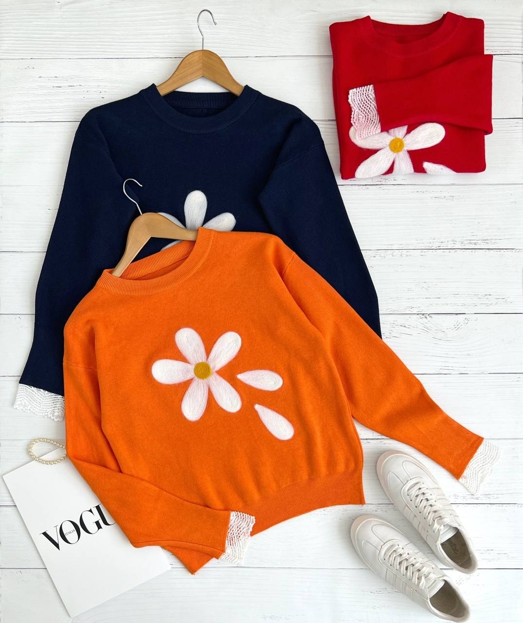 پلیور بافت گلبرگ سر آستین گیپور کد 2298