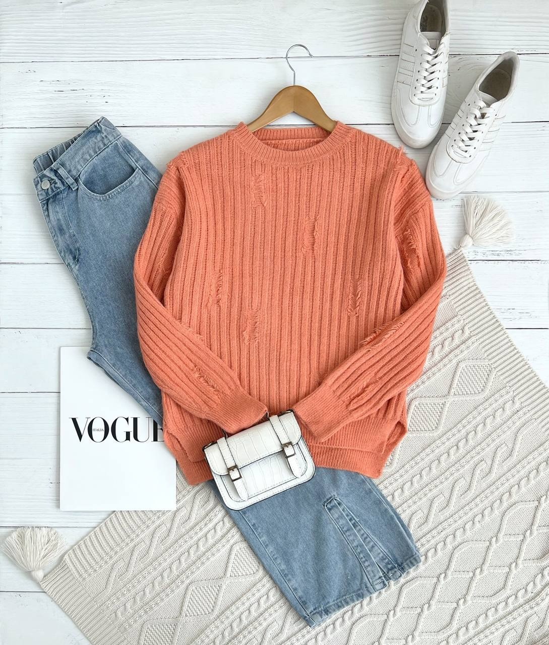 پلیور بافت یقه گرد بغل چاک کد 2310