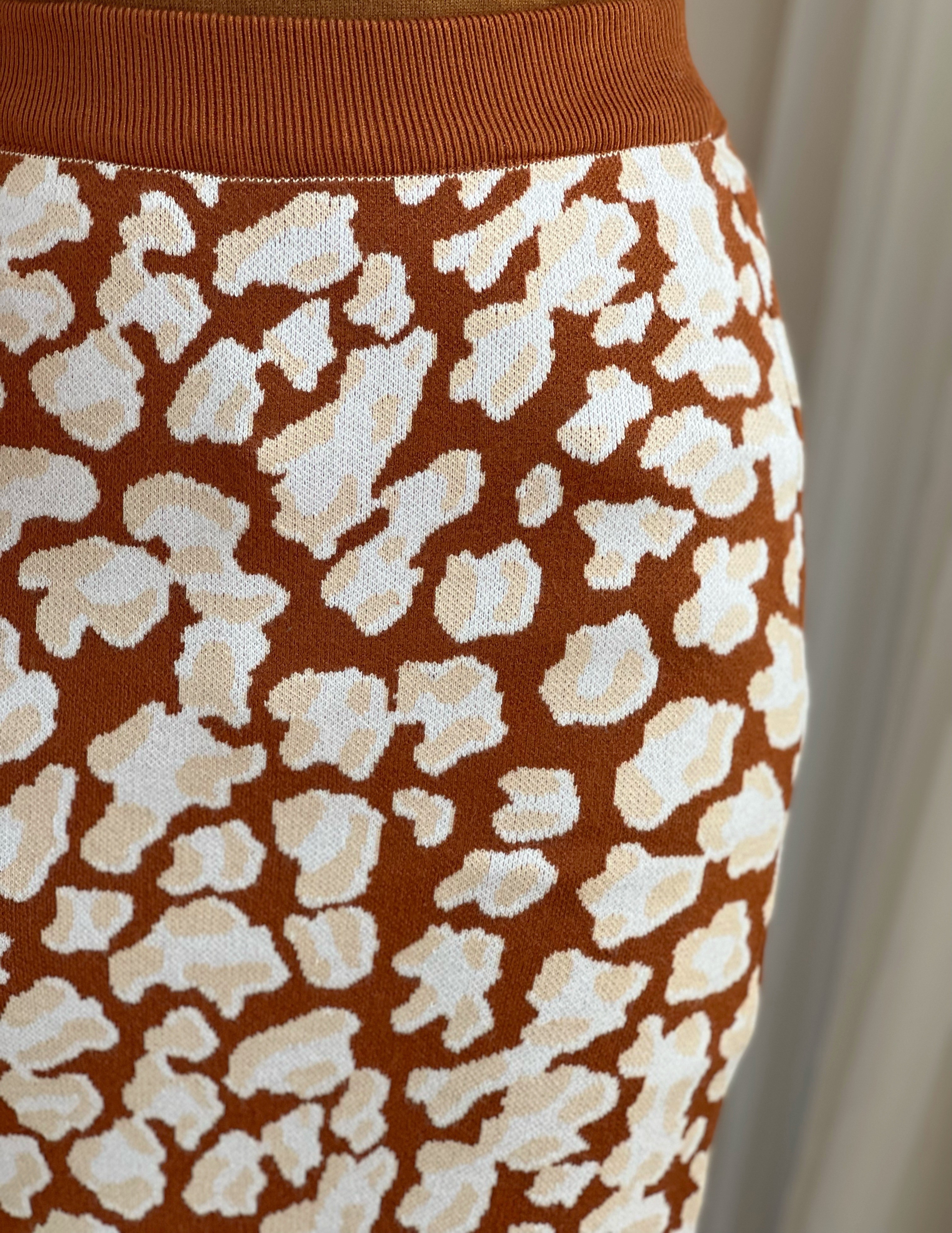 دامن بافت طرحدار کد 2368