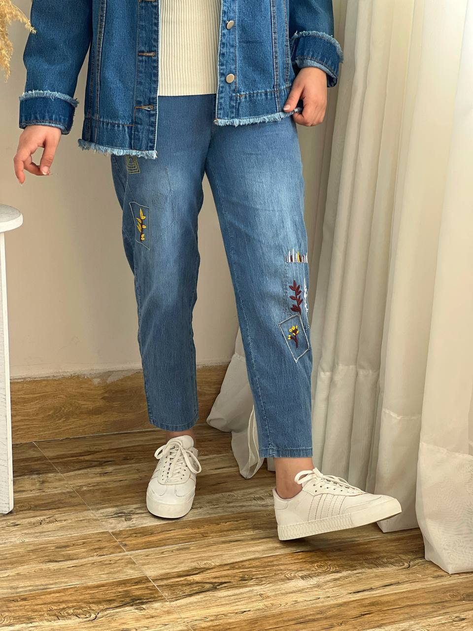 شلوار جین کاغذی گلدوزی کد 2396